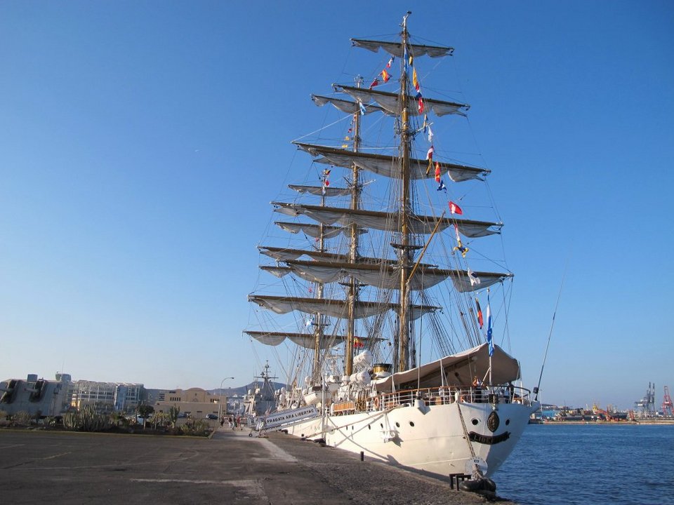 Η θρυλική φρεγάτα «Libertad» της Αργεντινής στην Υδρα -Φόρος τιμής σε δυο Ελληνες που έλαβαν μέρος στον αγώνα για την ανεξαρτησία της [εικόνες] | iefimerida.gr 3