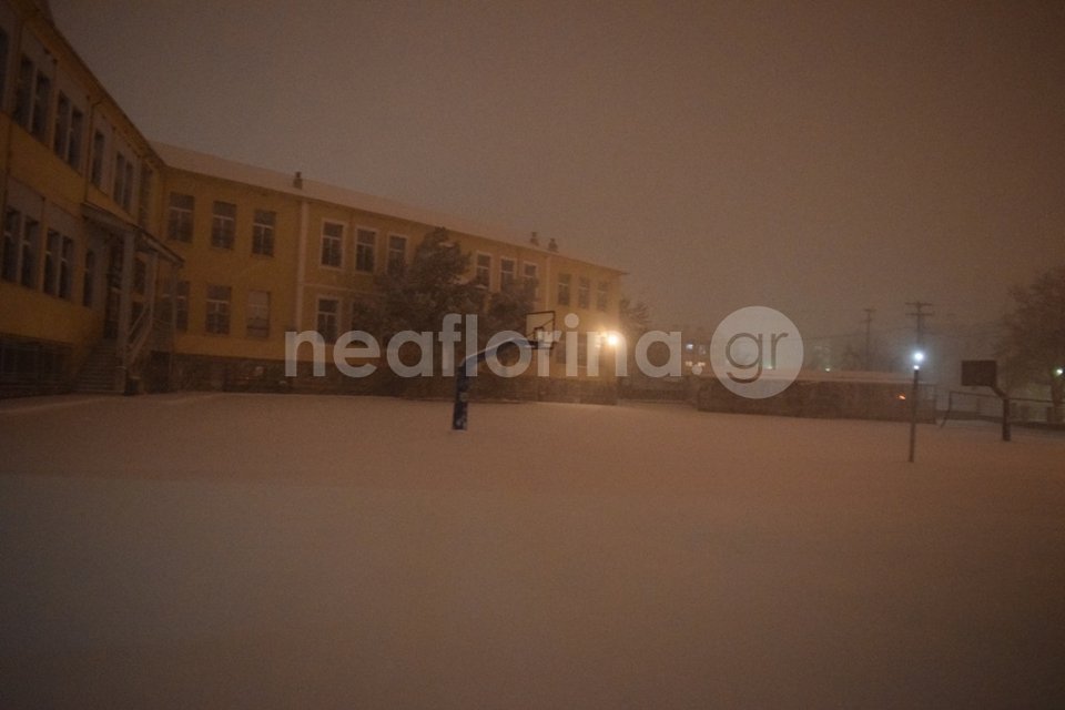 Στα λευκά Φλώρινα, Καστοριά, Κοζάνη και Πτολεμαΐδα  [εικόνες & βίντεο] | iefimerida.gr 4