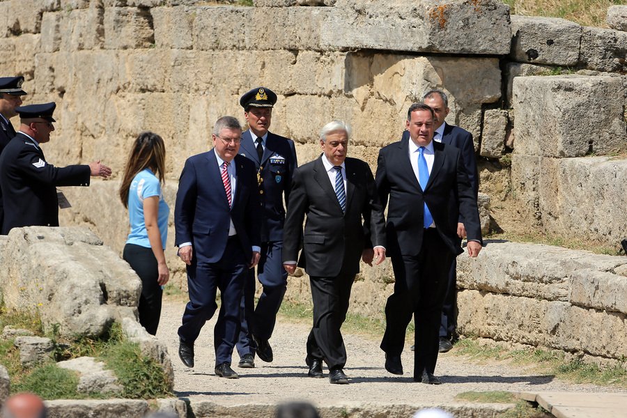 Ολα όσα έγιναν στην τελετή Αφής της Ολυμπιακής Φλόγας -Ποια πρόσωπα έκλεψαν την παράσταση [εικόνες] | iefimerida.gr 13