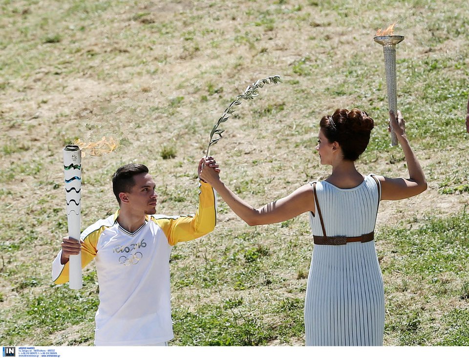 Ολα όσα έγιναν στην τελετή Αφής της Ολυμπιακής Φλόγας -Ποια πρόσωπα έκλεψαν την παράσταση [εικόνες] | iefimerida.gr 7