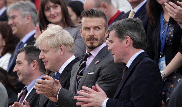 Η Ελλάδα αποχαιρέτησε την Ολυμπιακή Φλογα που ξεκινά για το Λονδίνο [εικόνες] | iefimerida.gr 3