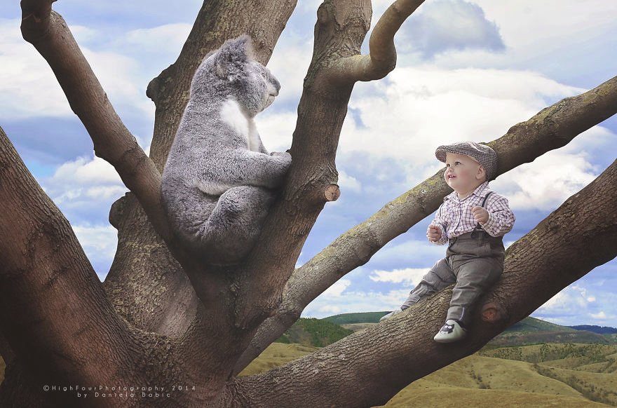 Ενα αγοράκι 10 μηνών «ταξιδεύει» σε όλο τον κόσμο και  φωτογραφίζεται με άγρια ζώα [εικόνες] | iefimerida.gr 1