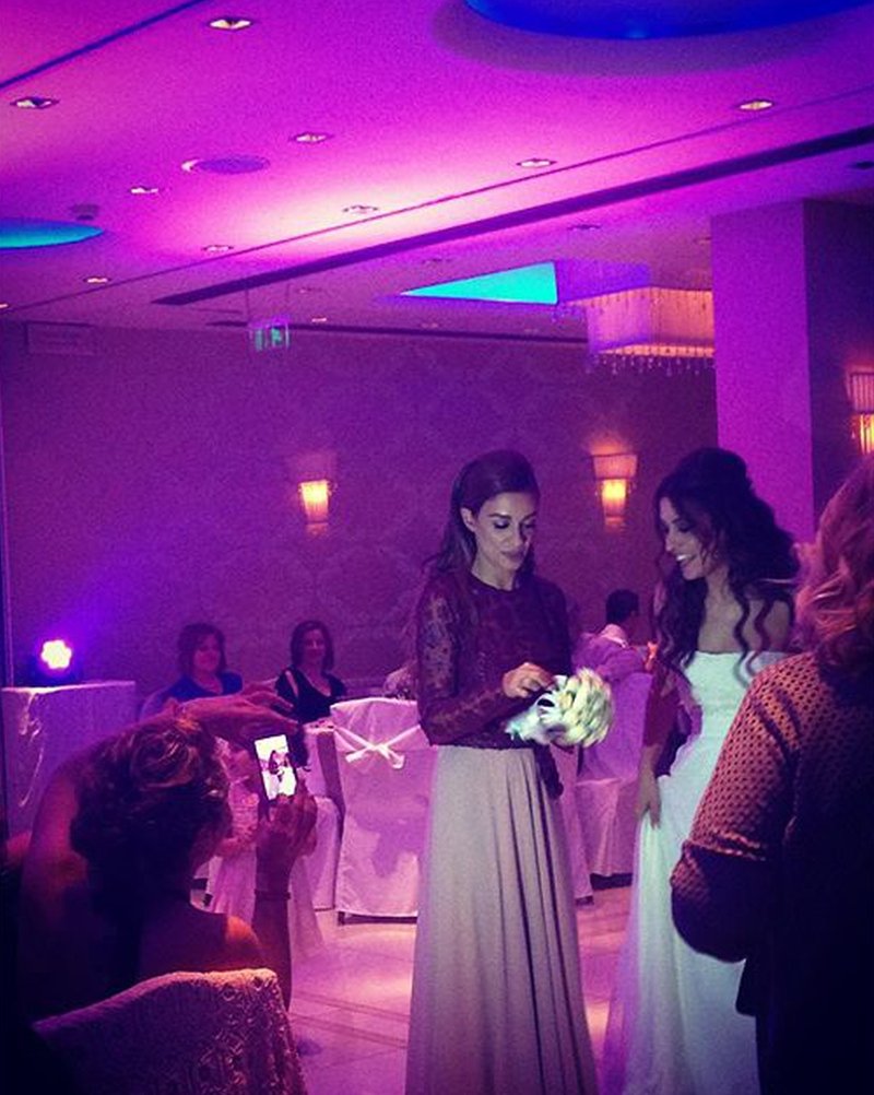 Η Ελένη Φουρέιρα πάντρεψε την αδερφή της [εικόνες] | iefimerida.gr 4