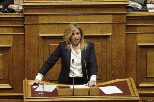 Γεννηματά: Κύριε Τσίπρα, ξεκινήσατε ως επαναστάτης και γίνατε υποτακτικός! | iefimerida.gr 0