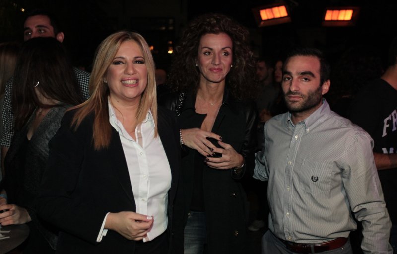 Η Γεννηματά στο club Socialista στο Γκάζι με νεολαίους εθελοντές [εικόνες]  | iefimerida.gr 14