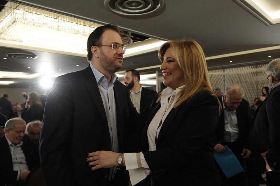 Η Φώφη συγκέντρωσε εκατοντάδες δημάρχους και περιφεριάρχες -Επτά προτάσεις για την αυτοδιοίκηση | iefimerida.gr 4