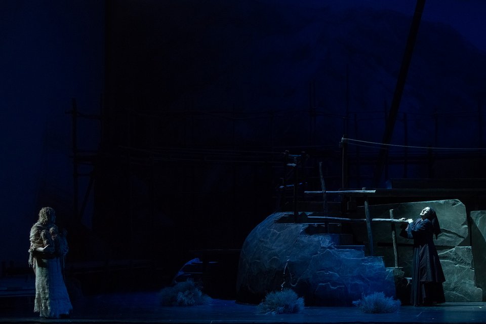 Η Φόνισσα του Παπαδιαμάντη, ανεβαίνει ξανά ως όπερα μελοποιημένη από τον Κουμεντάκη [εικόνες] | iefimerida.gr 3