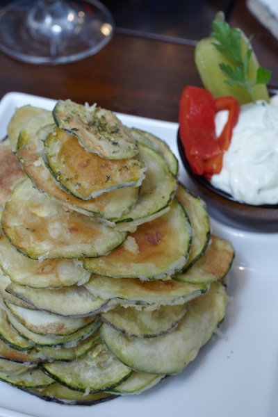 Κελάρι: Το ελληνικό εστιατόριο στην Ουάσιγκτον που έφαγε ο Τσίπρας και είναι θαμώνας ο Παπανδρέου [εικόνες] | iefimerida.gr 1