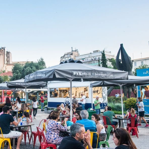 Athens Food Market στην Κοτζιά -Μακαρονάδες, μπισκ, ribs, μπέργκερ & σούπες στο χέρι [εικόνες] | iefimerida.gr 1