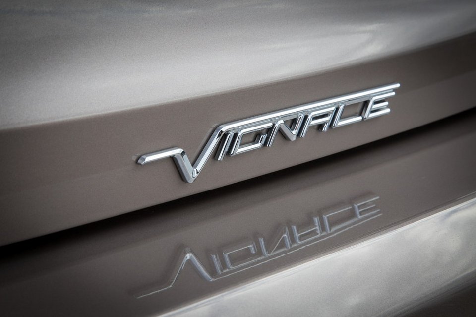 Διαθέσιμες οι νέες εκδόσεις ST Line και Vignale του νέου Ford Fiesta [εικόνες] | iefimerida.gr 7