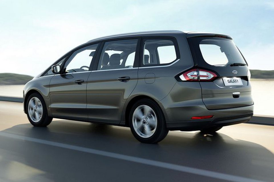 Το καινούργιο μεγάλο πολυμορφικό της Ford, το Galaxy, έχει καθίσματα που διπλώνουν ηλεκτρικά | iefimerida.gr 3