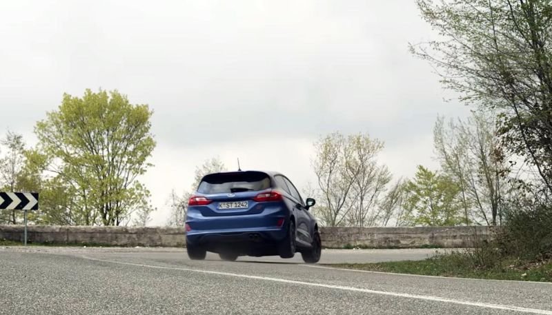 Δείτε το νέο Ford Fiesta ST σε μια εντυπωσιακή διαδρομή [βίντεο] | iefimerida.gr 1