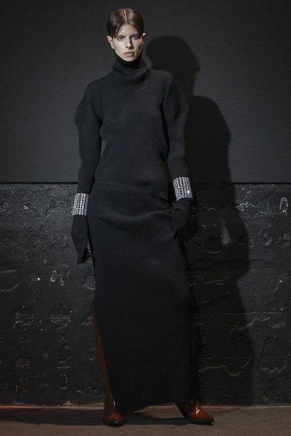 Χωρίς καλσόν - Οι 5 τρόποι για να ντύσετε τα γυμνά πόδια σας [εικόνες] | iefimerida.gr 1