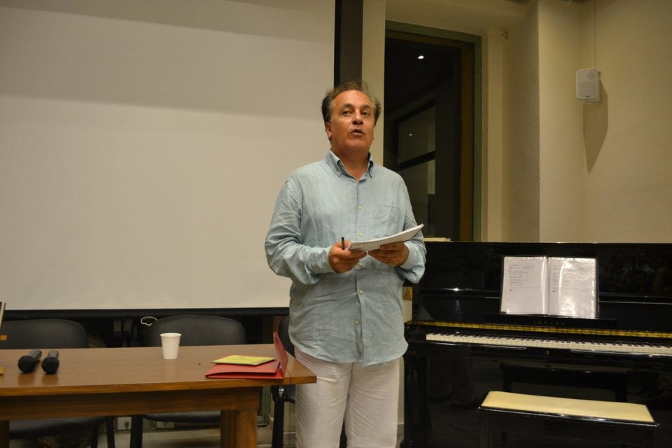 Γιώργος Χρονάς: Ο Κουμανταρέας δολοφονήθηκε σαν τον Παζολίνι και τον Κώστα Ταχτσή | iefimerida.gr 0