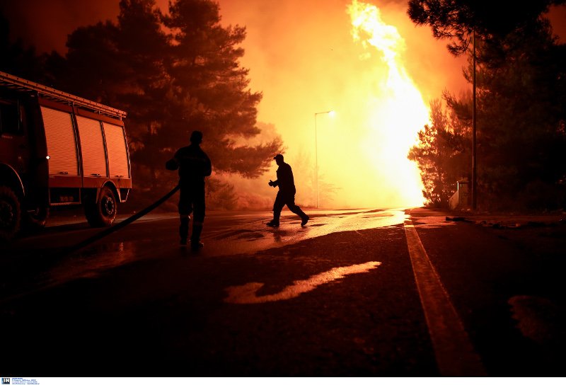Καίγεται για τρίτη ημέρα η ανατολική Αττική-Τα μέτωπα, όλες οι πληροφορίες | iefimerida.gr 3