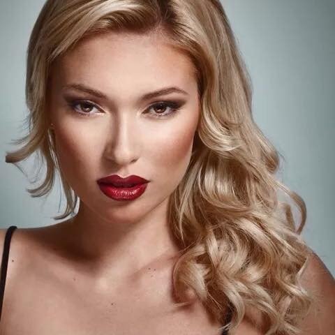 Αυτό το κοριτσάκι έγινε μια πανέμορφη Ελληνίδα μοντέλο [εικόνες] | iefimerida.gr 5