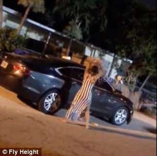 Την απάτησε και εκείνη του έκαψε το πανάκριβο αυτοκίνητό του [βίντεο] | iefimerida.gr 0