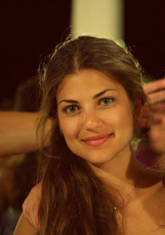 Η μικρή Φωτεινή που έσβησε τη φλόγα στους Ολυμπιακούς της Αθήνας είναι πια μια νεαρή καλλονή [εικόνες] | iefimerida.gr 5