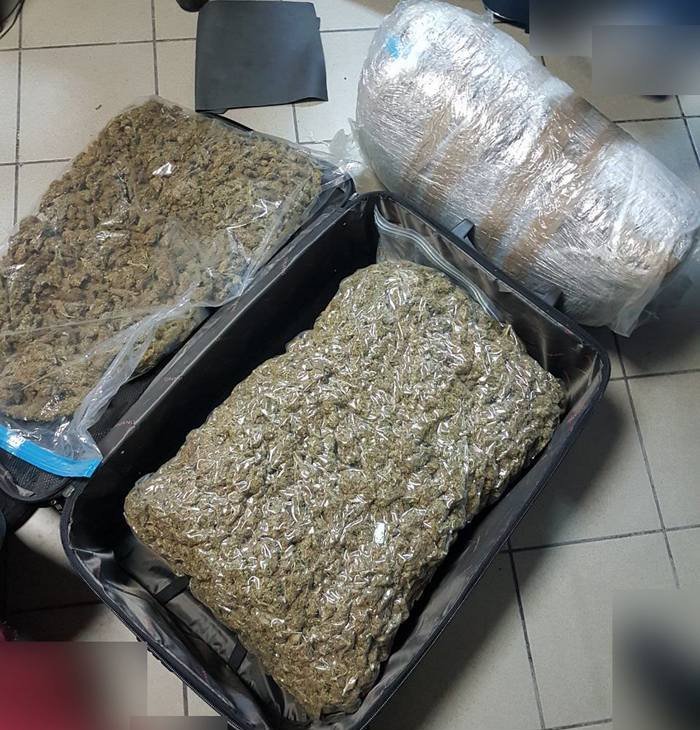 Η αστυνομία εντόπισε 23 κιλά κάνναβης.