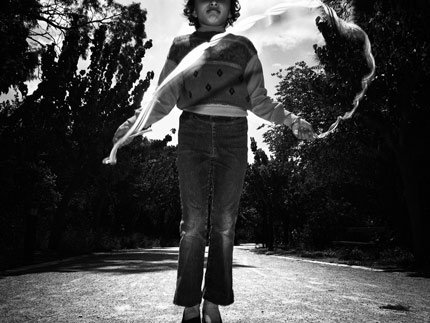 Φωτογράφος καταγράφει τις «Σκιές της Αθήνας» -Εξαθλιωμένες εικόνες μιας ρυπαρής πόλης [εικόνες] | iefimerida.gr 3