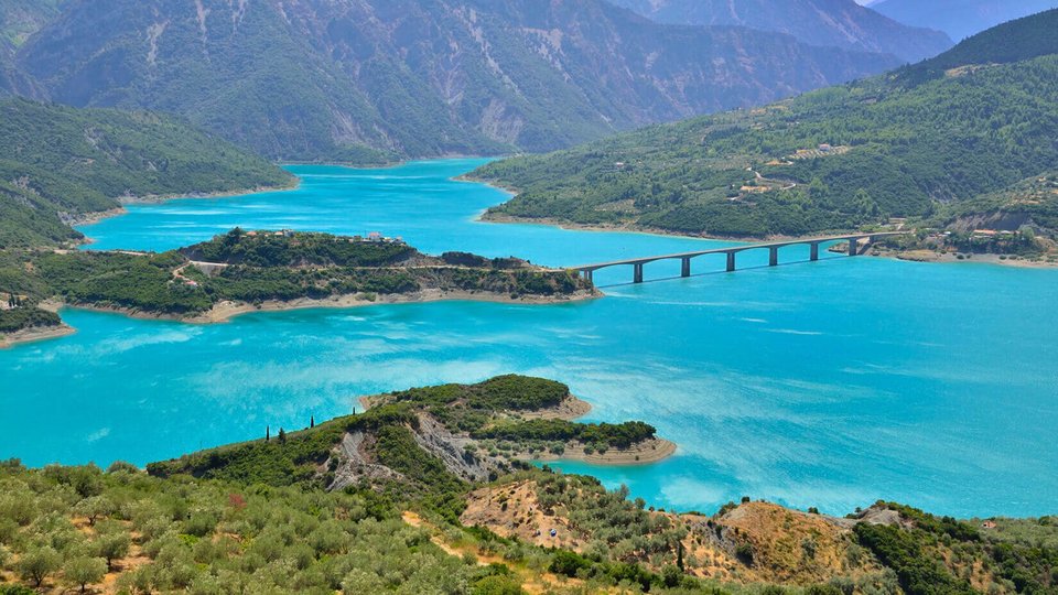 Το Δίκτυο Πόλεων με Λίμνες και το Δίκτυο Δήμων Περιοχής Πίνδου σε μια στρατηγική συνεργασία | iefimerida.gr 0