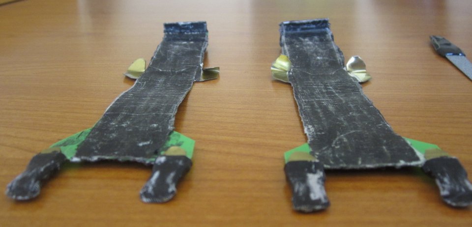 Δείτε πώς 2 Ρουμάνες έκλεβαν ΑΤΜ με την μέθοδο της «φουρκέτας» [εικόνες] | iefimerida.gr 1