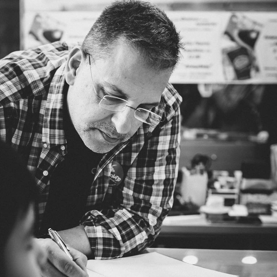 Ο Βαγγέλης Ηλιόπουλος γιορτάζει 20 χρόνια παιδικής λογοτεχνίας  | iefimerida.gr 2