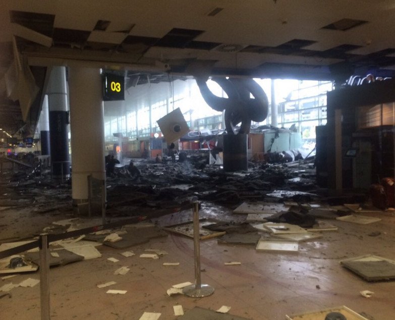 Νέες φωτογραφίες από το αεροδρόμιο των Βρυξελλών -Ισοπεδώθηκαν τα πάντα [εικόνες] | iefimerida.gr 0