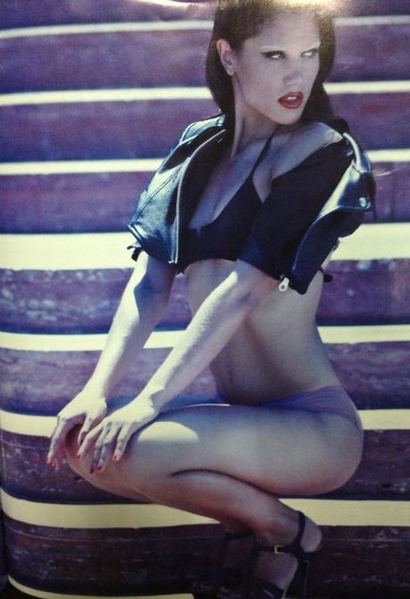 Η φωτογράφηση-φωτιά της Συνατσάκη για την οποία μιλάνε όλοι [εικόνες]  | iefimerida.gr 1