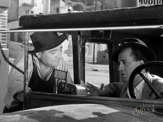 Μίμης Φωτόπουλος, ο μεγάλος κωμικός που έχει καταγραφεί ως «ο σοφός μάγκας του ελληνικού σινεμά» [εικόνες] | iefimerida.gr 1