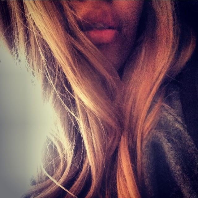 Η Ελένη Φουρέιρα έγινε εντυπωσιακή ξανθιά, με ίσια μαλλιά [εικόνες] | iefimerida.gr 1