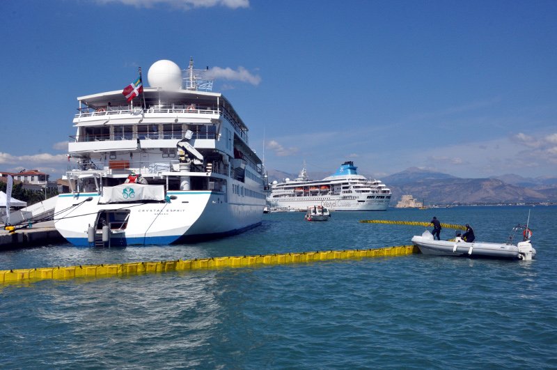 Πανέτοιμο το λιμενικό να αντιμετωπίσει πιθανή θαλάσσια ρύπανση -Η άσκηση στο Ναύπλιο [εικόνες] | iefimerida.gr 1