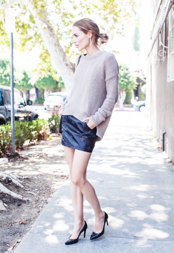 Δερμάτινη φούστα: 15 μοδάτοι τρόποι για να τη φορέσετε [εικόνες] | iefimerida.gr 1