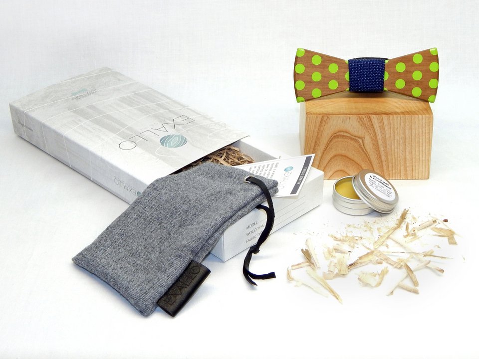 Exallo: Τα αδέρφια που νίκησαν την κρίση κατασκευάζοντας ξύλινα παπιγιόν [εικόνες] | iefimerida.gr 2