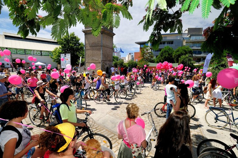 Αthens Bike Festival: «Ορθοπεταλιές» με μίνι και δωδεκάποντα στο κέντρο της Αθήνας [εικόνες] | iefimerida.gr 0