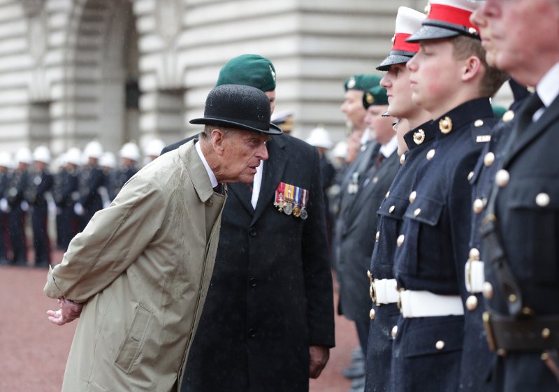 Ο πρίγκιπας Φίλιππος αποχώρησε από το δημόσιο βίο -Η τελευταία του εμφάνιση [εικόνες] | iefimerida.gr 1