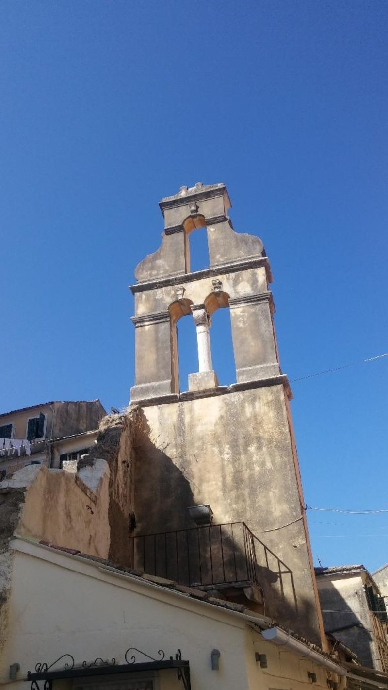 Το φράγκικο καμπαναριό στην Εβραϊκή συνοικία / Φωτογραφία: ΑΠΕ-ΜΠΕ