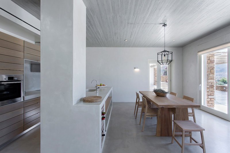 «Κάτω από τις φραγκοσυκιές»: Ενα σπίτι έκπληξη στην Ιο -Απέξω παραδοσιακό, από μέσα ορισμός του μίνιμαλ, σύγχρονου ντιζάιν [εικόνες] | iefimerida.gr 4