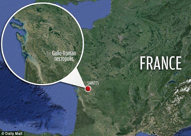 Βρέθηκε τάφος σκλάβων της ρωμαϊκής εποχής -Είναι δεμένοι ακόμη με αλυσίδες [εικόνες] | iefimerida.gr 4