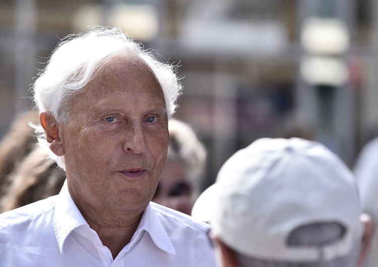 Οι διάσημοι φούρνοι Paul σφάζονται για τα «μάτια» του Φρανσουά Φιγιόν [εικόνες] | iefimerida.gr 2