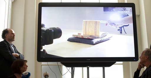 Ολλανδοί ιστορικοί αποκάλυψαν δύο κρυμμένες σελίδες από το ημερολόγιο της Αννα Φρανκ -Τι περιέχουν [εικόνες] | iefimerida.gr 0