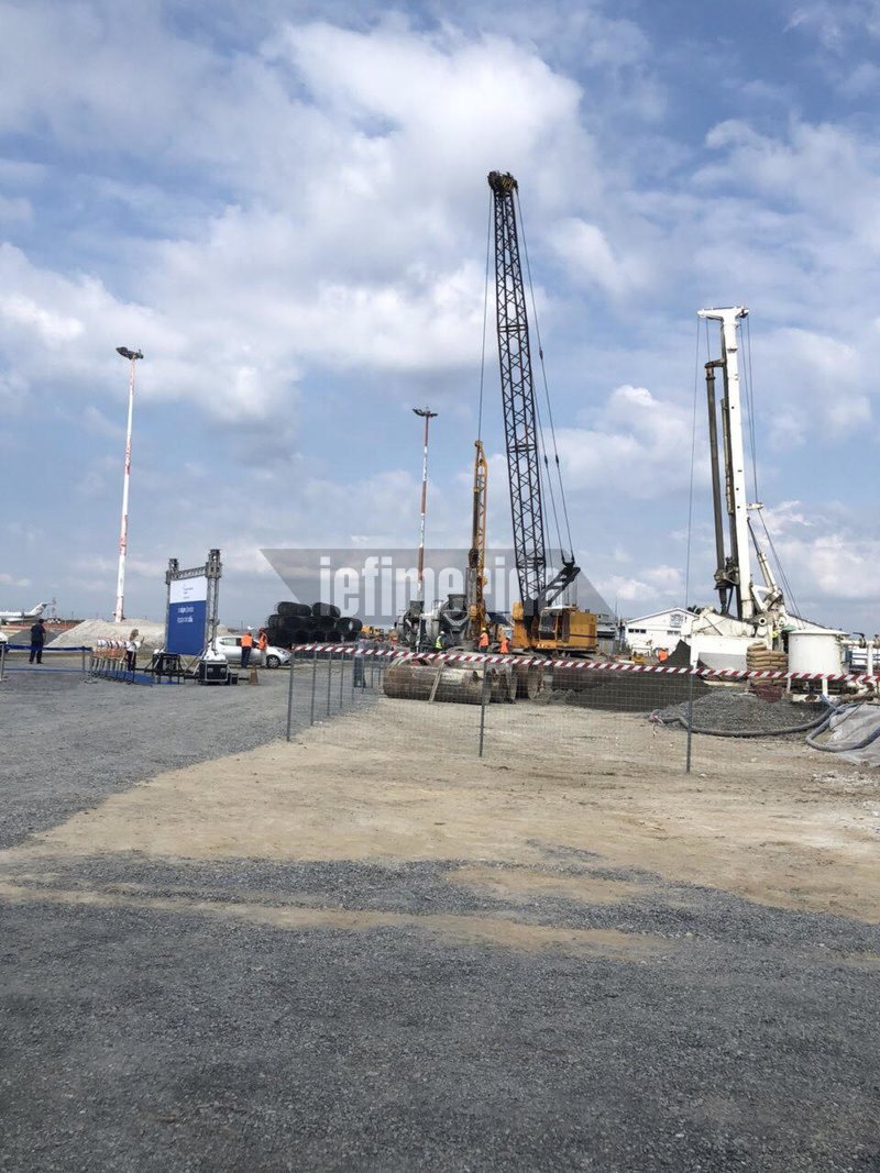 Απογειώνεται το αεροδρόμιο «Μακεδονία» -Η τελετή θεμελίωσης και η χρονοκάψουλα [εικόνες & βίντεο] | iefimerida.gr 9