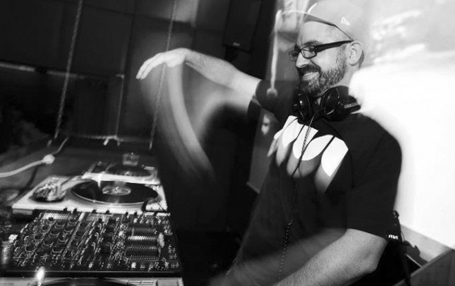  Ο Frenic, με τα αβανταδόρικα beat του, απόψε στο Gazarte – Ετοιμαστείτε για πολύ χορό [εικόνες, βίντεο] | iefimerida.gr 1