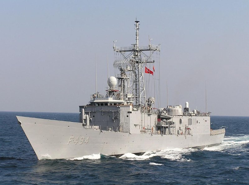 Εστειλαν δύο πολεμικά και ένα υποβρύχιο οι Τούρκοι στην Κύπρο -Να παρακολουθεί τις γεωτρήσεις του West Capella | iefimerida.gr 0