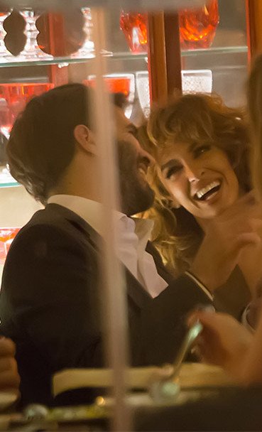 Φουρέιρα-Λυκούδης: Ρομαντικό δείπνο για δύο [εικόνες]  | iefimerida.gr 0