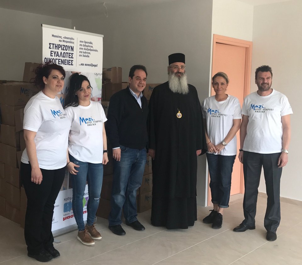 «Αποστολή» και «Μασούτης» στηρίζουν με τρόφιμα οικογένειες στον ακριτικό Εβρο [εικόνες] | iefimerida.gr 2