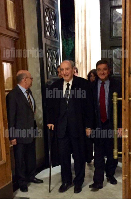 Στη Βουλή για τις προγραμματικές Τσίπρα και ο Κωνσταντίνος Μητσοτάκης [εικόνες] | iefimerida.gr 1