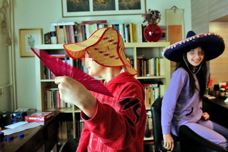 Ζευγάρι Ελλήνων περιγράφει: Πώς ήταν να φιλοξενούμε δύο ασυνόδευτα προσφυγόπουλα στο σπίτι μας [εικόνες] | iefimerida.gr 0