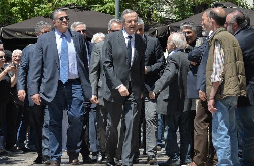 Πολιτικοί, επιχειρηματίες, επώνυμοι -Ποιοι παραβρέθηκαν στο τελευταίο αντίο στον Κ. Μητσοτάκη [εικόνες] | iefimerida.gr 46