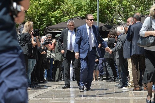 Πολιτικοί, επιχειρηματίες, επώνυμοι -Ποιοι παραβρέθηκαν στο τελευταίο αντίο στον Κ. Μητσοτάκη [εικόνες] | iefimerida.gr 47